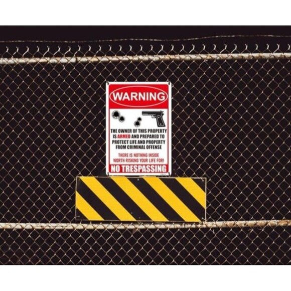 NO TRESPASSING Sign Armed Home Owner Aluminum Sign Metal 9.75"x7" Ready to Hang - Picture 6 of 6